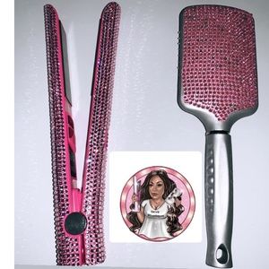SKYEBLUETIQUE SWAROVSKI CRYSTAL TITANIUM FLATIRON